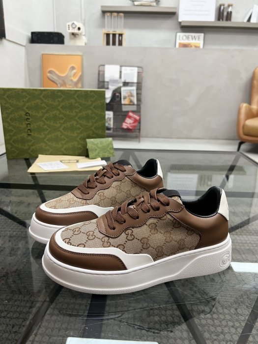 Кроссовки мужские