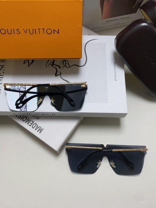 Очки солнцезащитные фото 9