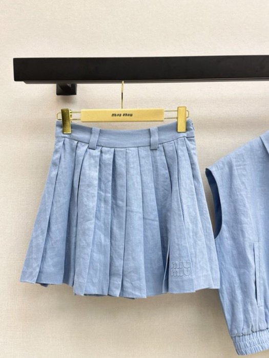 Костюм жіночий фото 5