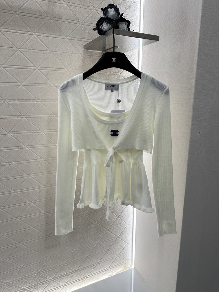 Blouse women's