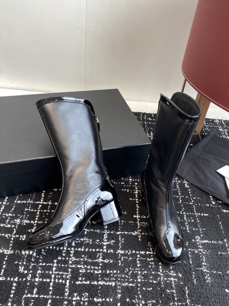 Сапоги женские фото 5