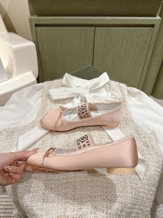 Ballet shoes фото 2