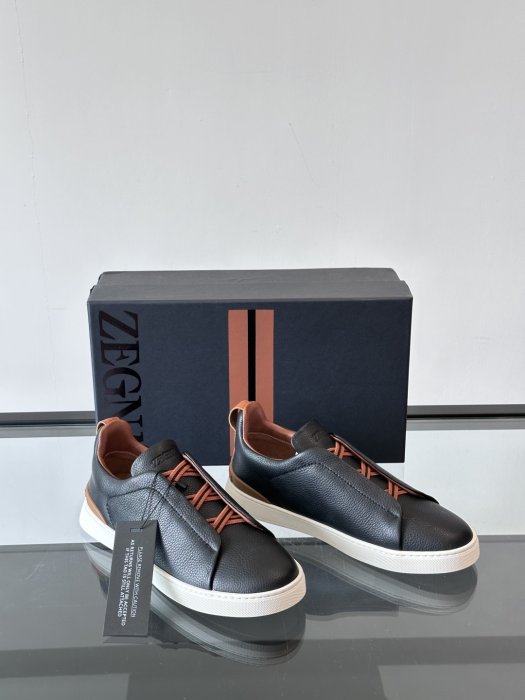 Кросівки чоловічі фото 5