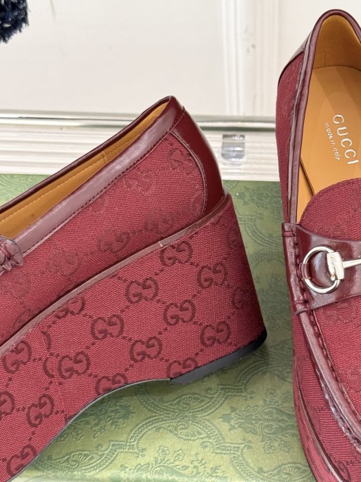 Туфлі жіночі фото 6