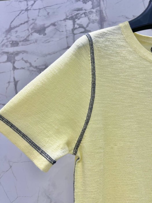 T-shirt women's фото 4