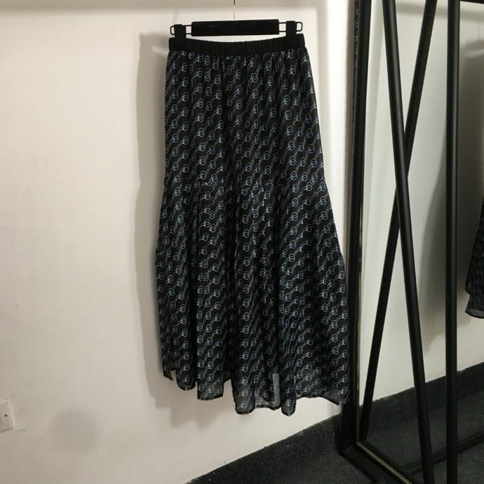 Костюм жіночий фото 2