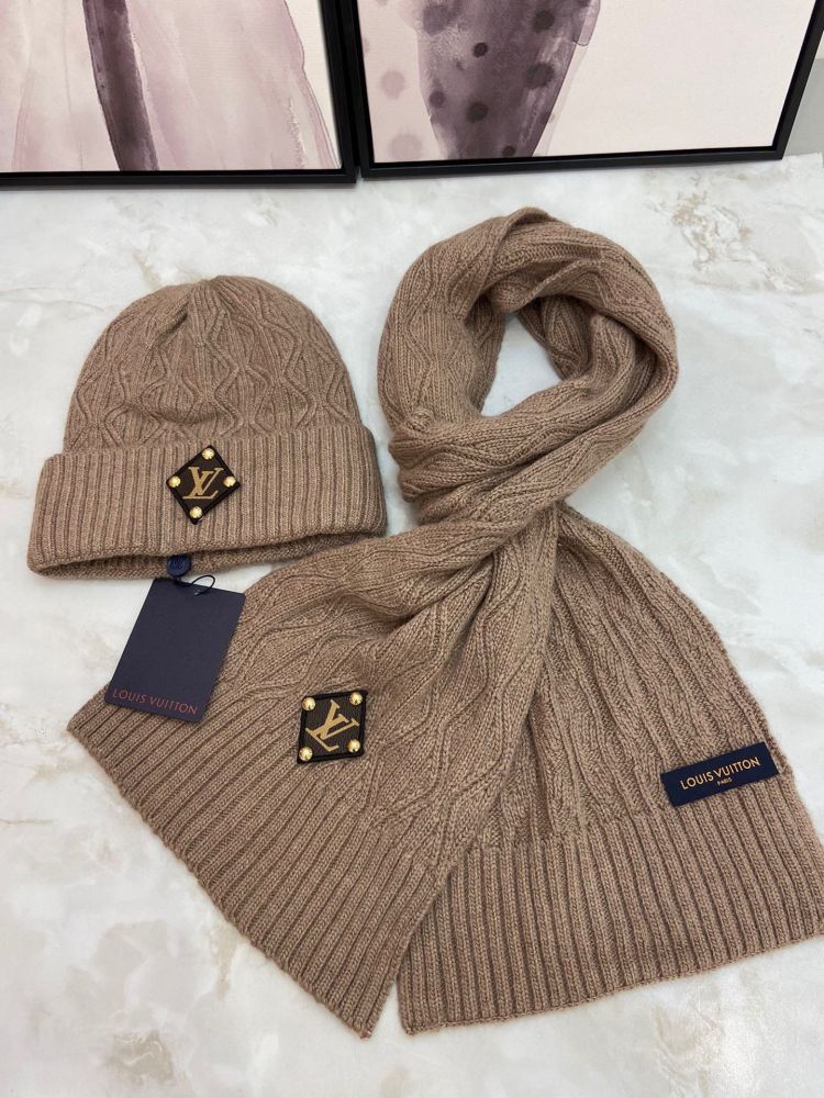Кашемировый комплект шапка и шарф