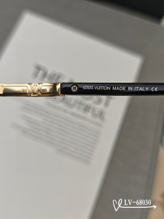 Очки солнцезащитные фото 9