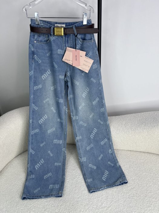 Jeans women's - the size L