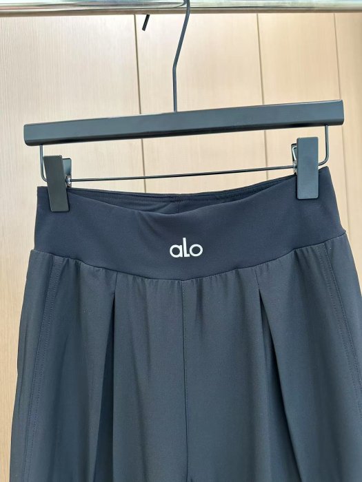 Pants women's фото 3