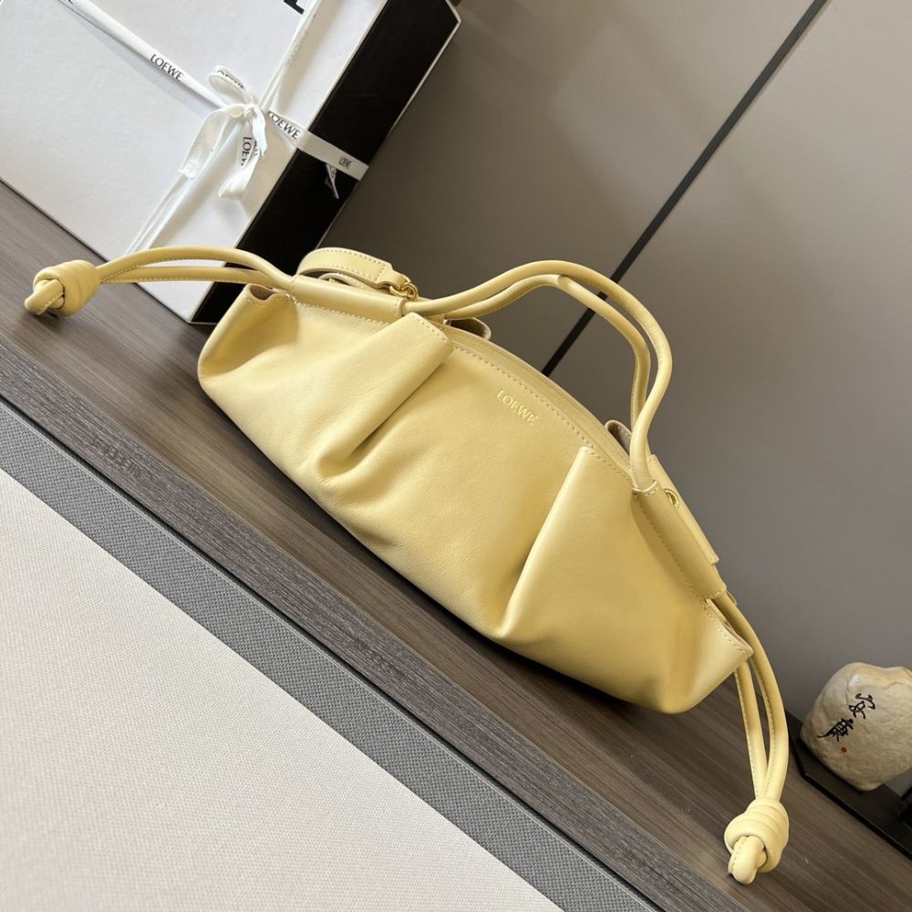 A bag women's Aseo 35 cm