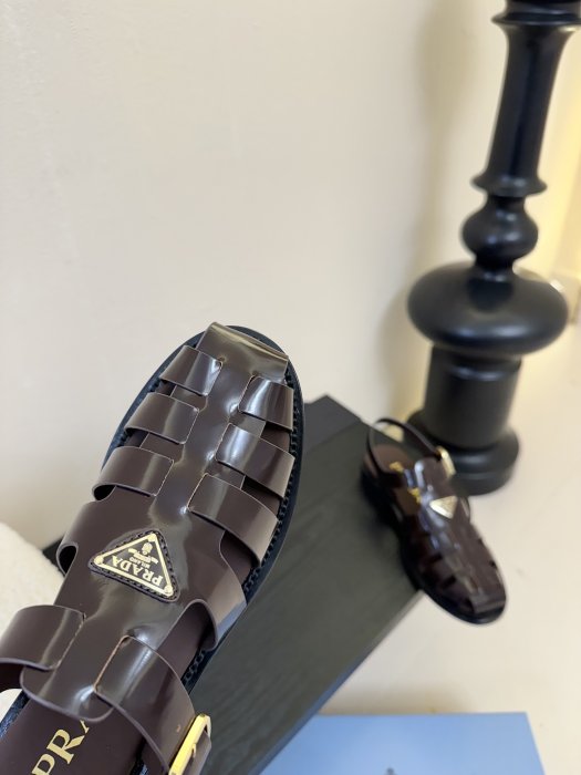 Sandals women's фото 6