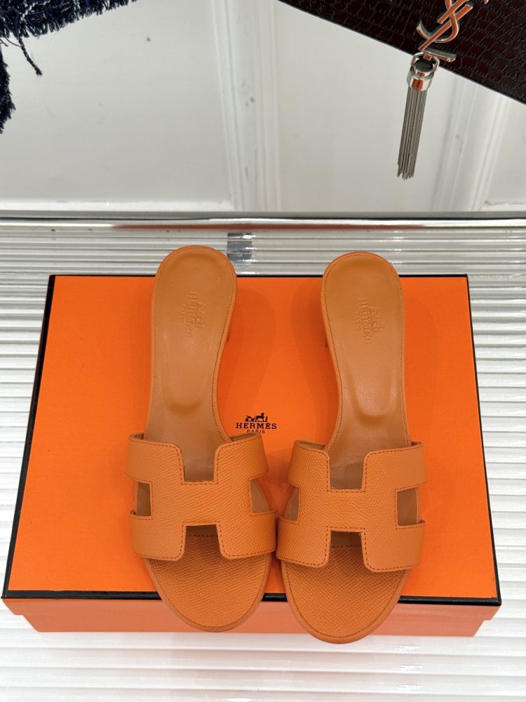 Босоножки фото 4