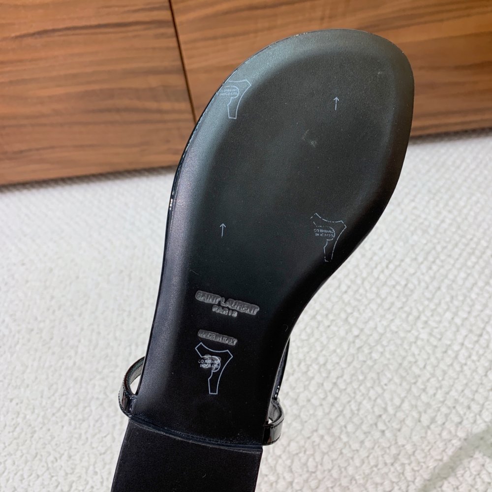 Сандалии женские фото 9