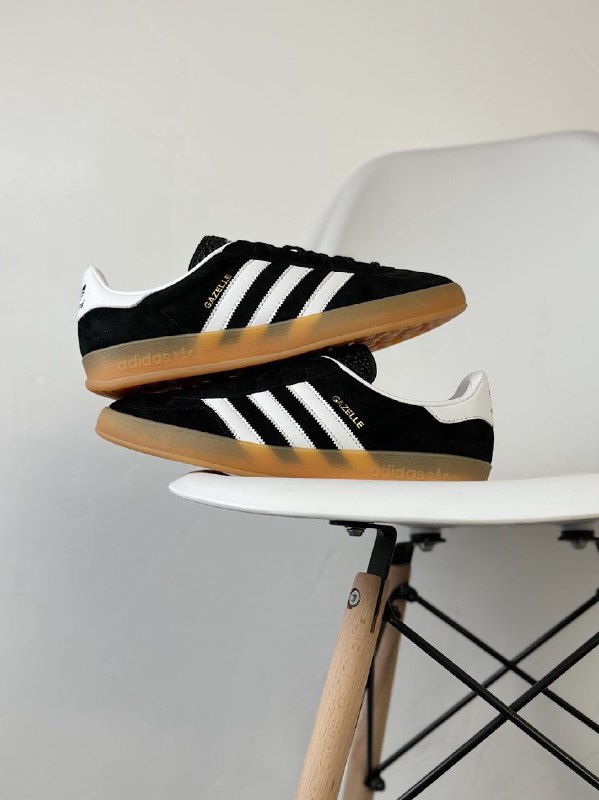 Sneakers Gazelle Indoor Trainers HQ8717 фото 2