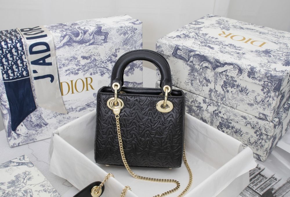 Сумка Lady Dior фото 2