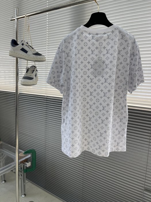 T-shirt men's фото 8