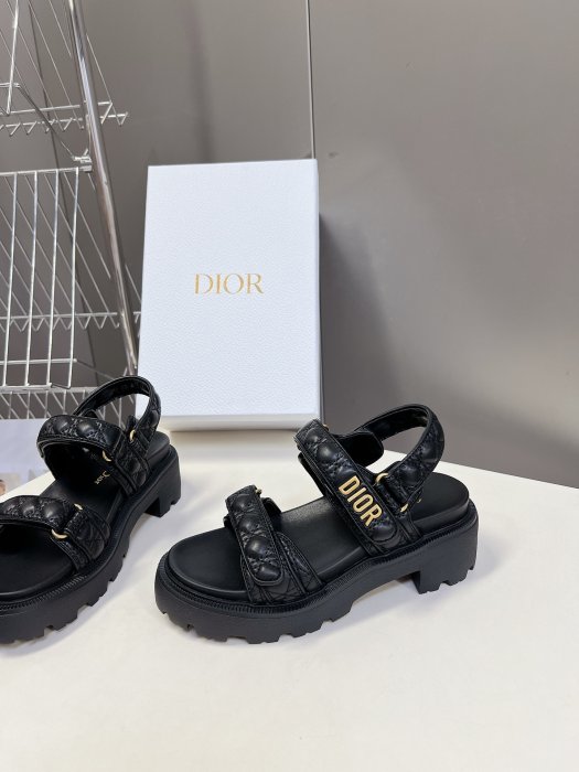 Sandals women's фото 3