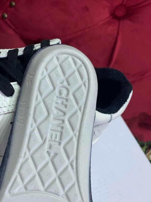 Кроссовки женские фото 8