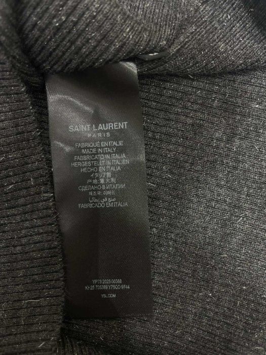 Футболка жіноча фото 6