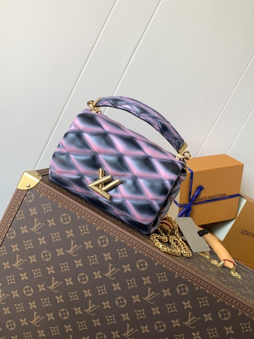 A bag women's GO-14 23 cm