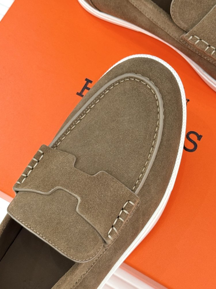 Лоферы женские фото 7