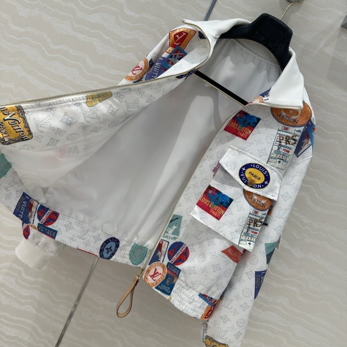 Jacket women's фото 7