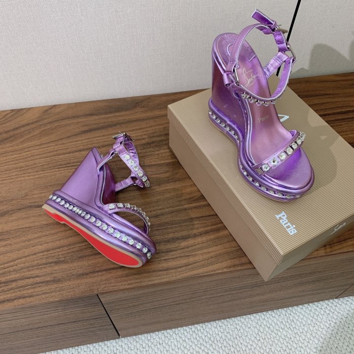 Босоножки фото 6