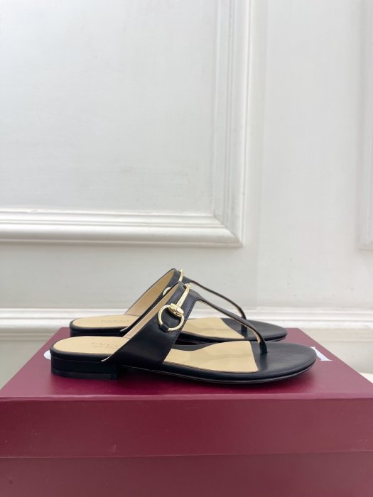 Босоножки фото 4