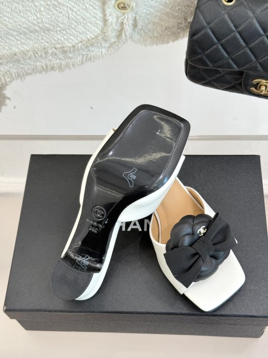 Босоножки фото 9