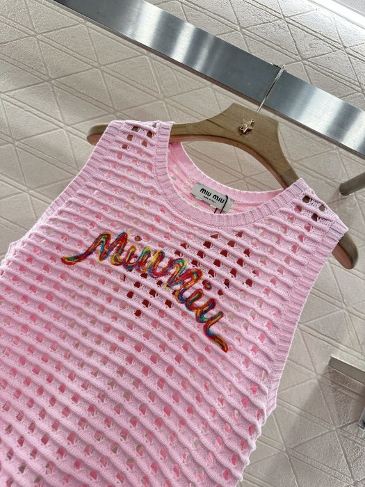 Майка жіноча фото 8