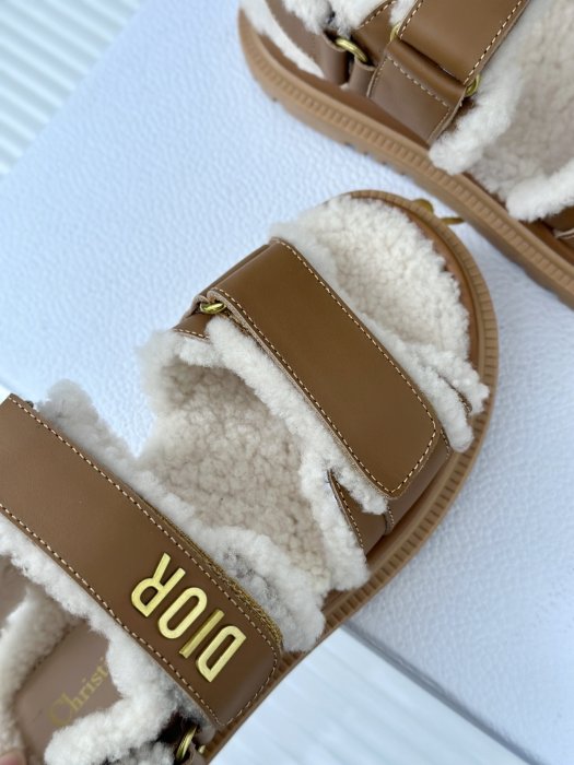 Sandals on fur фото 7