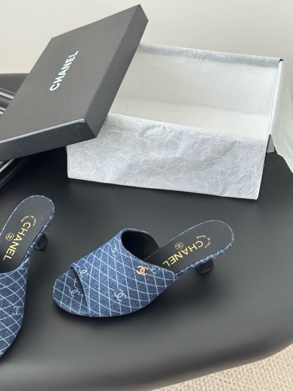 Босоножки фото 8