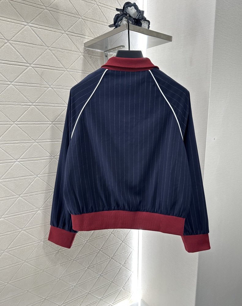 Кофта жіноча фото 2