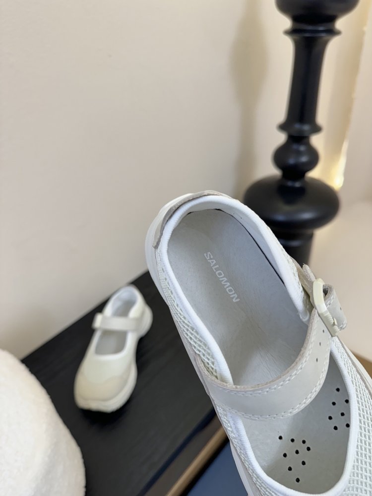 Кроссовки женские фото 8