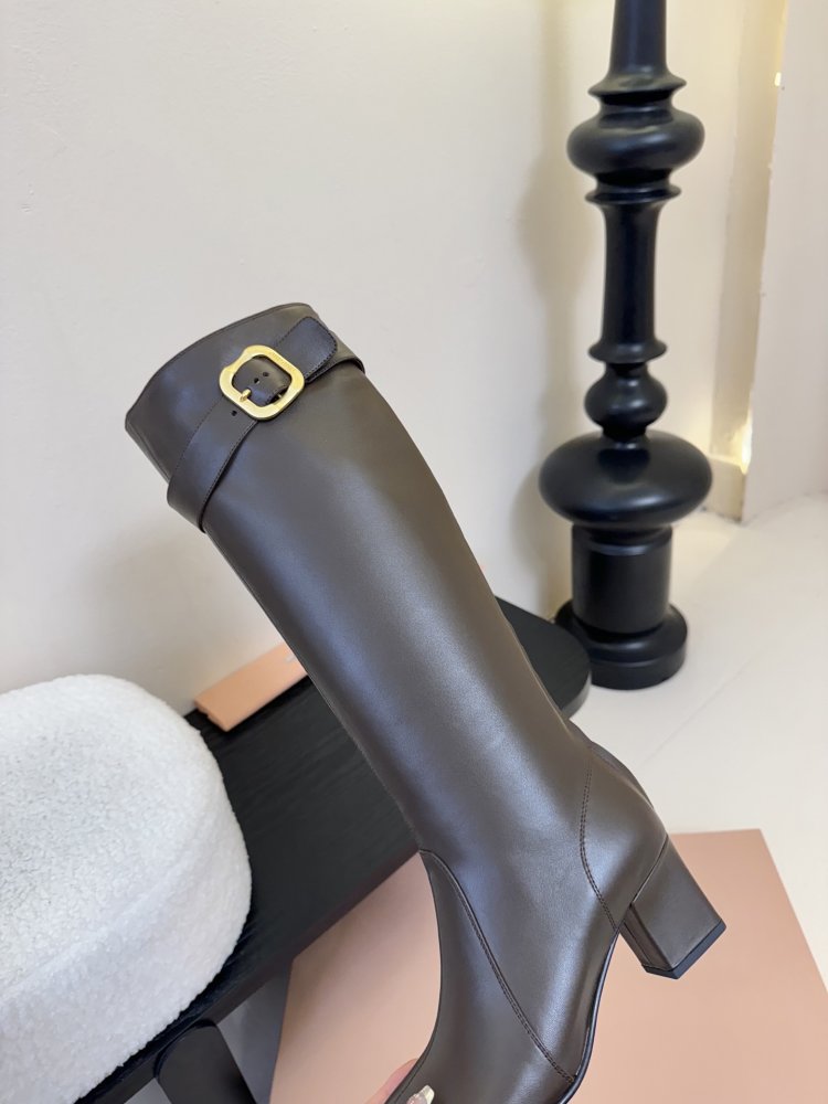 Boots women's фото 8