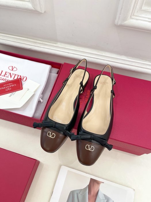 Босоножки фото 5