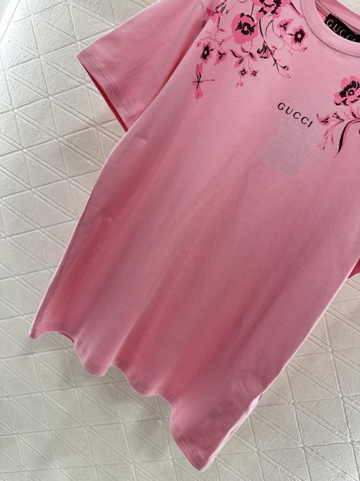 T-shirt women's фото 5