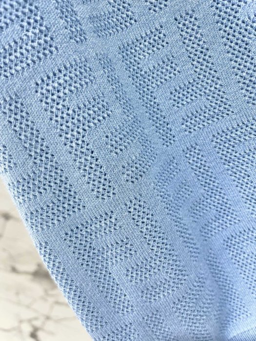 T-shirt women's фото 7