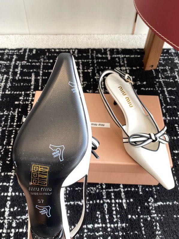 Босоножки фото 8