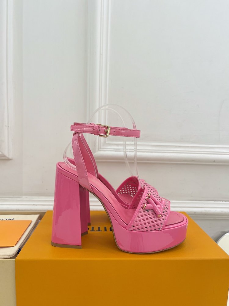 Босоніжки фото 2