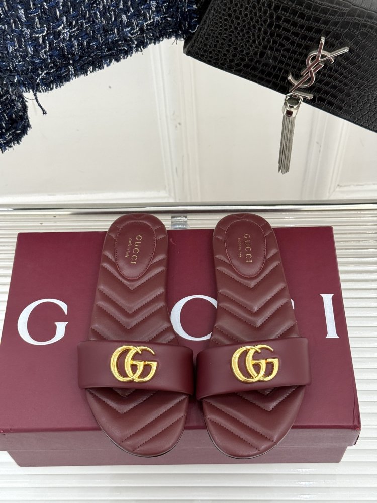 Шльопанці жіночі фото 4