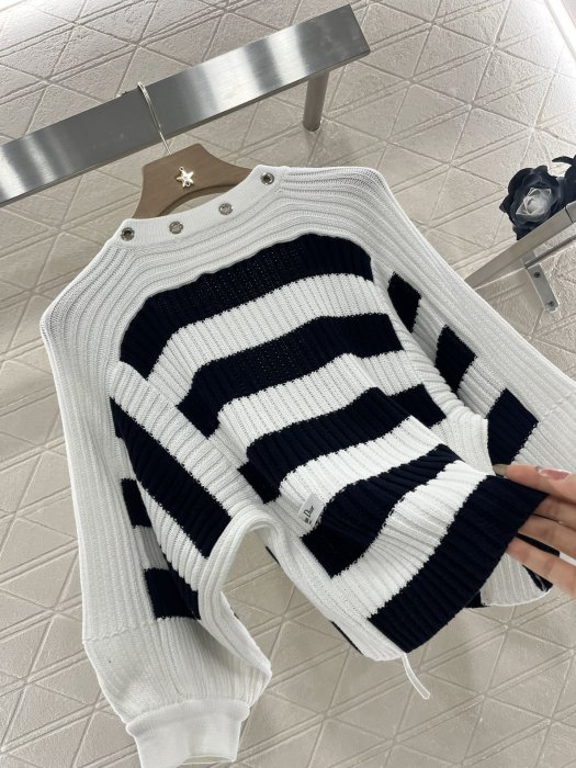 Кофта жіноча фото 7