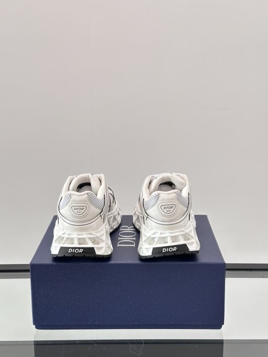 Sneakers men's фото 8