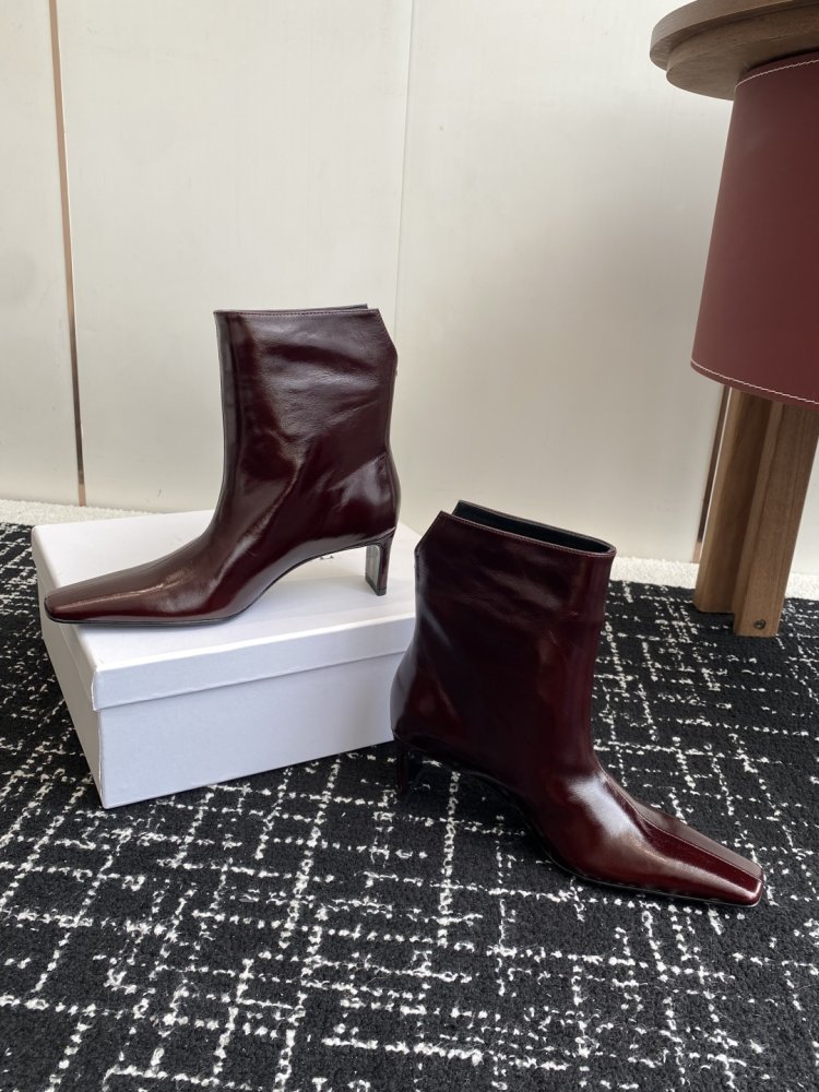 Boots women's фото 6