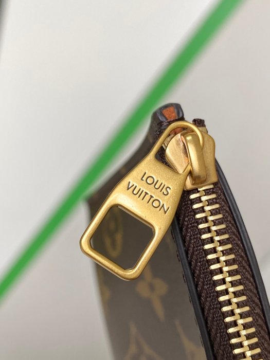 Сумка женская Low Key Hobo 35 см фото 6