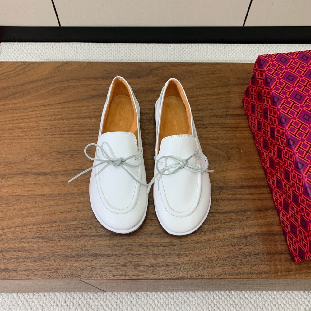 Туфлі жіночі