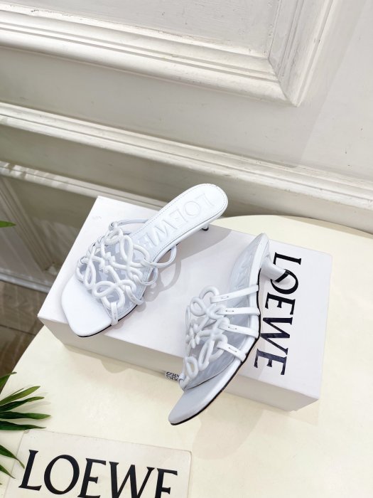 Босоножки фото 3