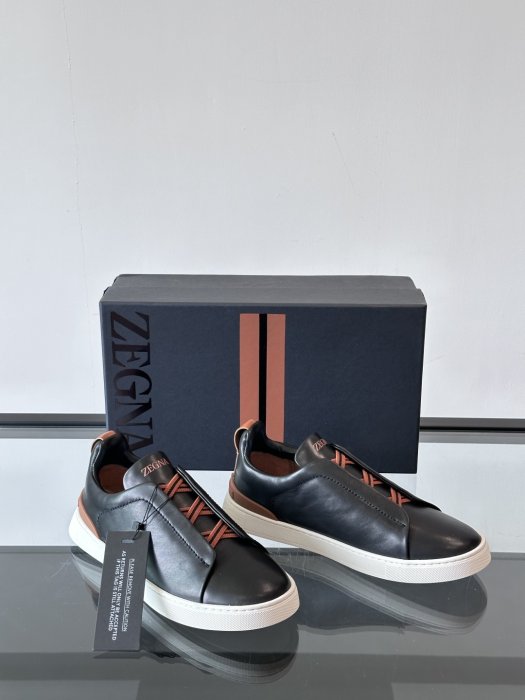 Кросівки чоловічі фото 5