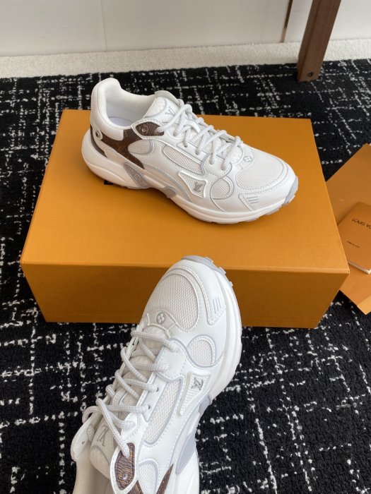 Sneakers фото 6